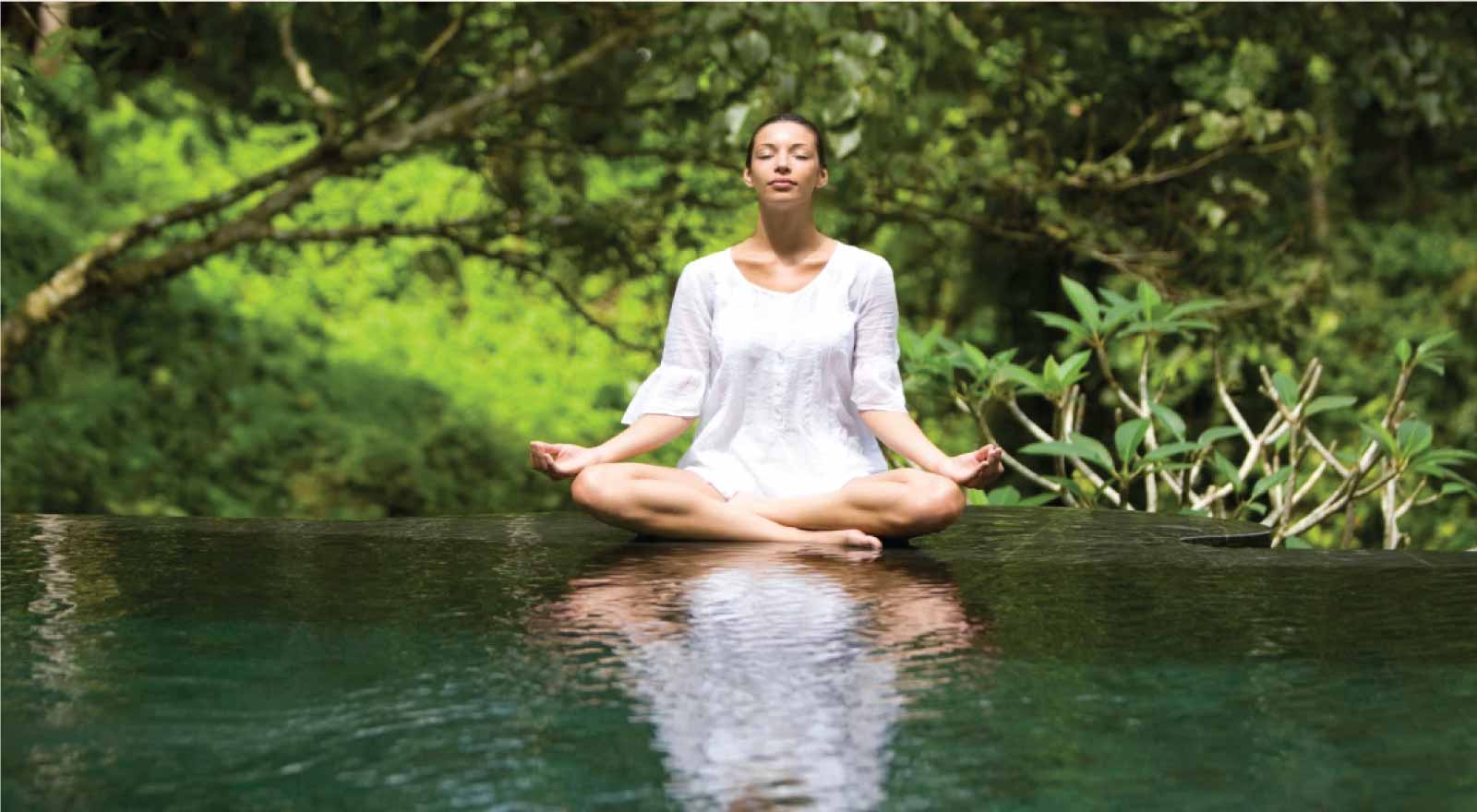 7 Impactful Benefits Of Water Meditation & 5 Techniques To Cultivate Wellness!